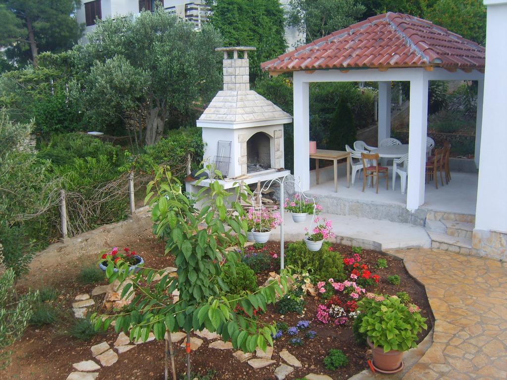 Apartments Iva Alla Trogir Exterior photo